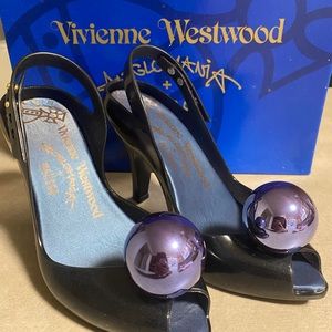 Vivienne Westwood X Melissa Lady dragon ball hells